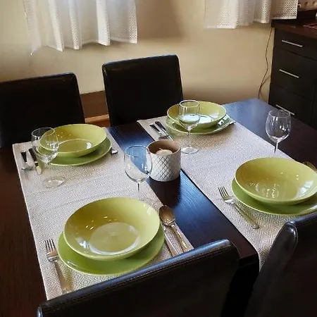 Dobruk Apartament Na Osiedlu Bajkowym * 코워브제크